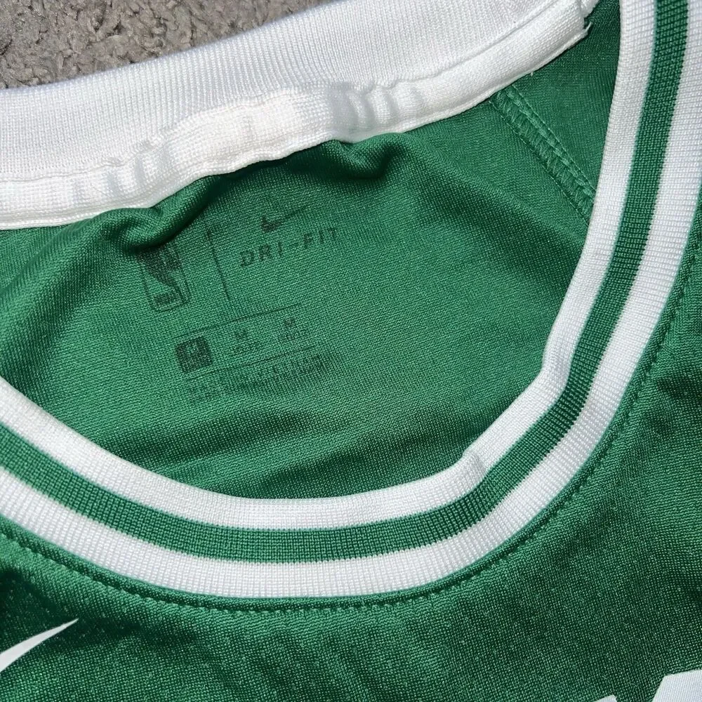 Boston Celtics Kyrie Irving Youth NBA Nike Dri-Fit Swingman Jersey Medium Green